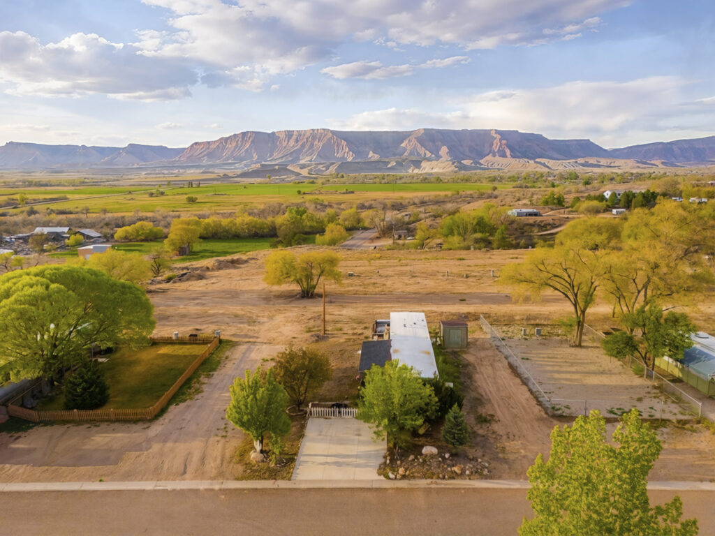 120_UTAH_02-3